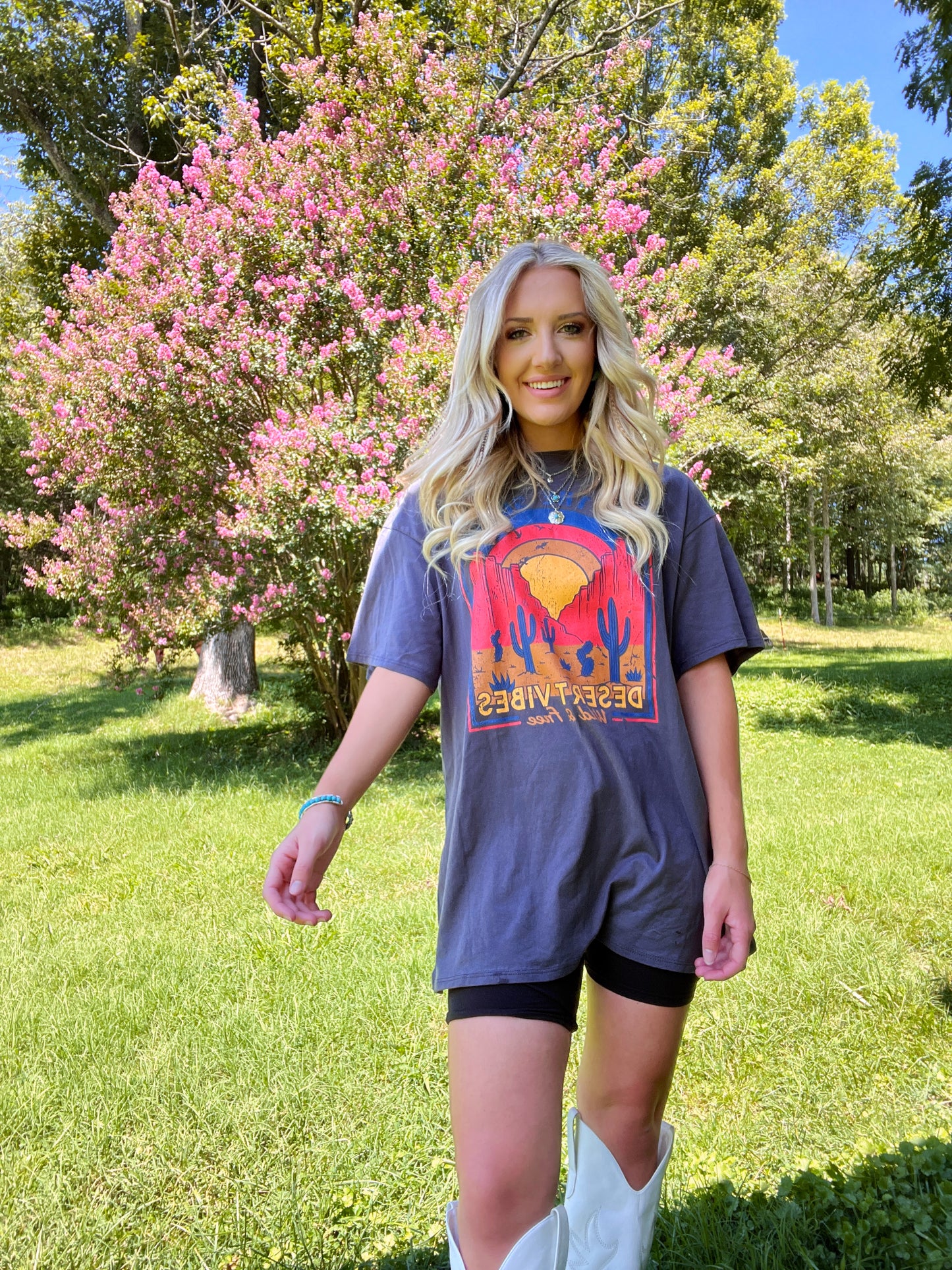 Desert Vibes Tee